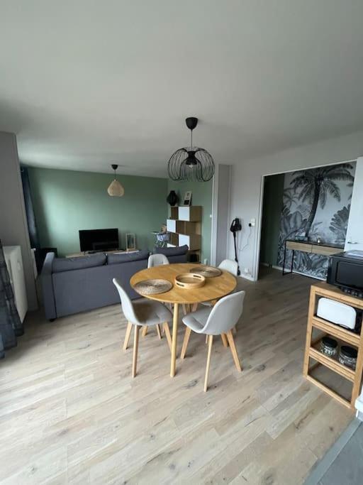 Appartement Urbain A Deux Pas De La Plage Le Havre Esterno foto