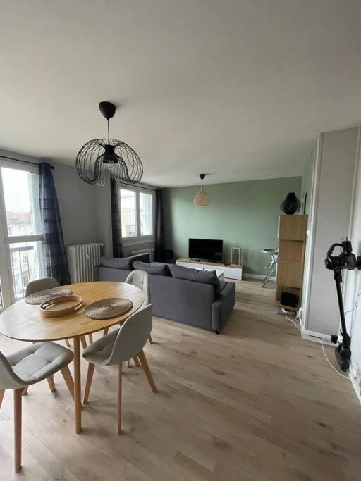 Appartement Urbain A Deux Pas De La Plage Le Havre Esterno foto